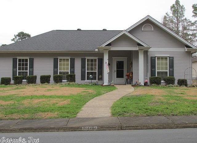 1st image of 1802 Forrest Park Dr