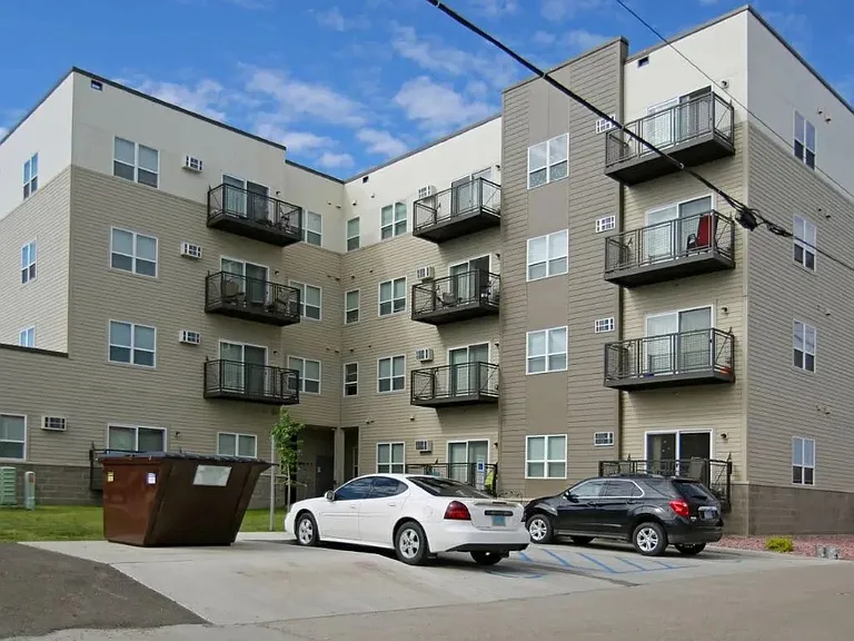 100 Collins Ave — Photo 13