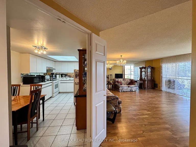 20 Baif Blvd #705 — Photo 11