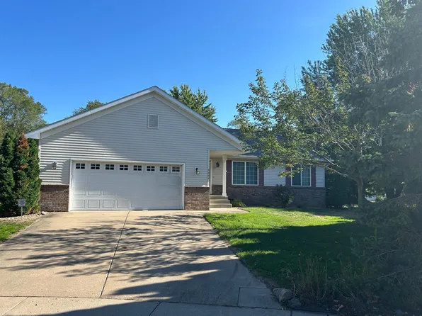 3202 19th St S, Saint Cloud, MN 56301
