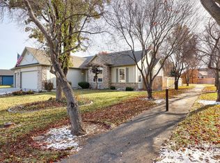 301 S Middle Creek Dr, Nampa, ID 83686
