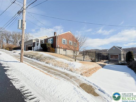 4th image of 1345 New Jersey Ave