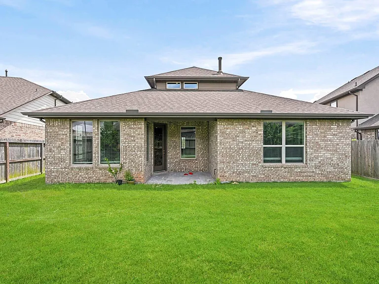 1007 Fennel Frond Dr — Photo 36