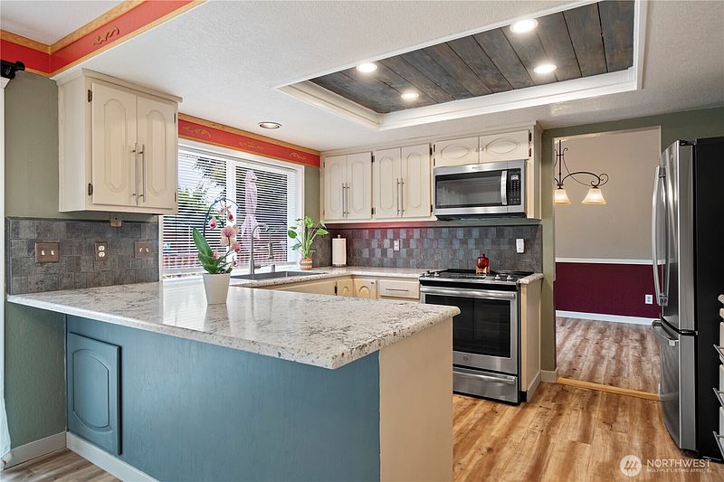 2nd image of 8906 10th Drive SE