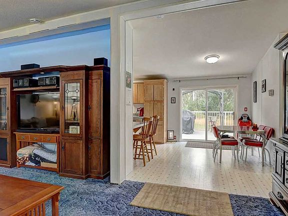 4th image of 17912 S Lois Dr