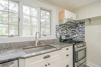 16 Crescent Hill Ave — Photo 28