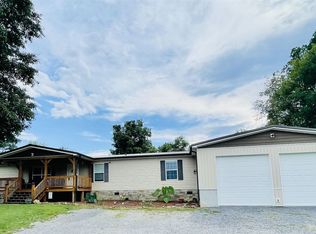 471 Okolona Rd, Johnson City, TN 37601