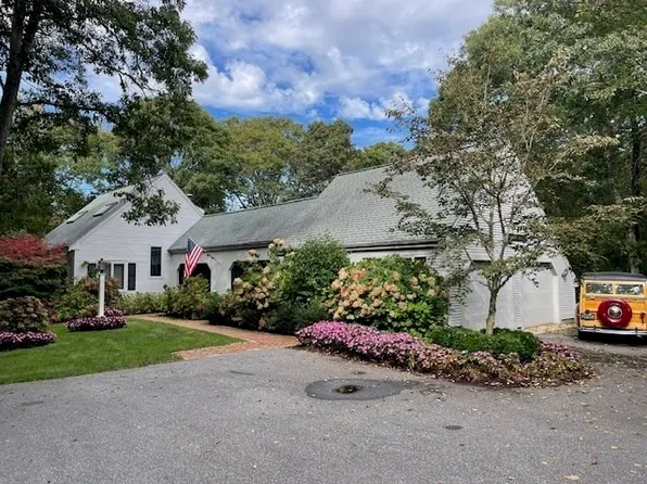 46 Sea Marsh Rd, Barnstable, MA 02630