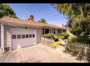 46 Orchard Ave, Barrington, RI 02806