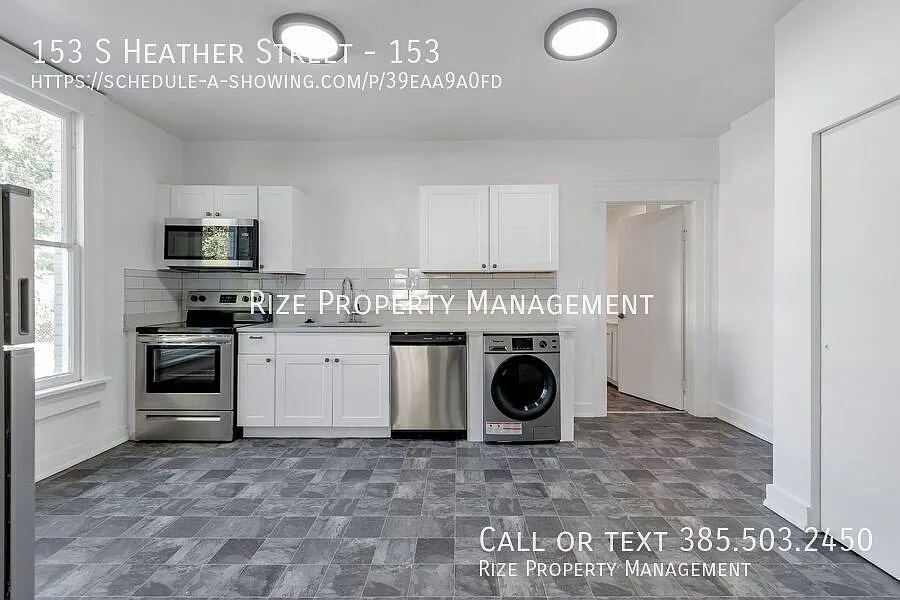153 S Heather St #153