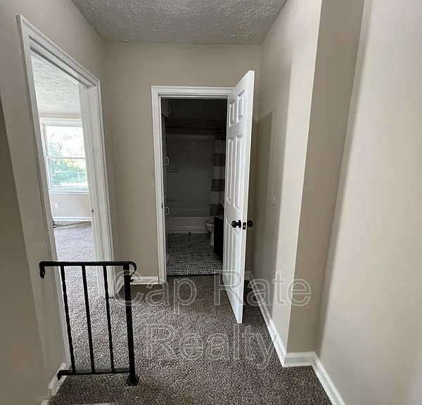 59 N Waverly St — Photo 5