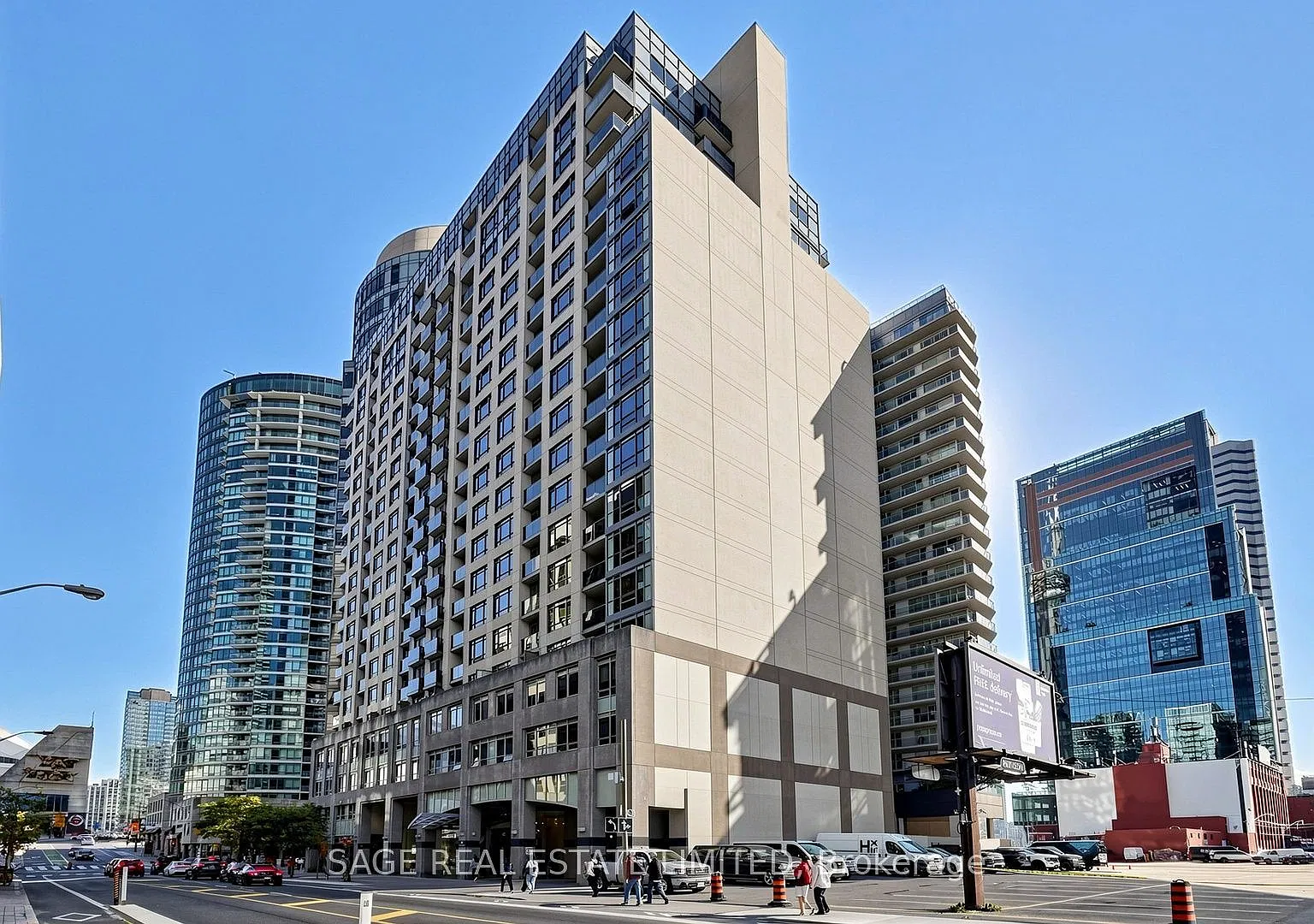 3 bed, $3,500 — Photo 1