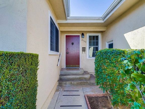 2nd image of 2139 Hemlock Ave