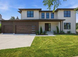 949 Internationale Pkwy, Woodridge, IL 60517