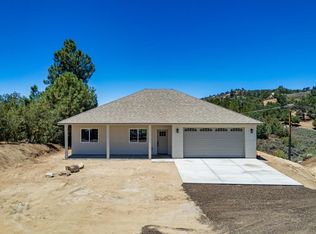 26420 Winchester Ct, Tehachapi, CA 93561