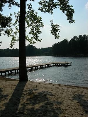 1st image of 2021 Lynwood Dr
