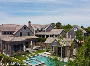4 Red Mill Ln, Nantucket, MA 02554