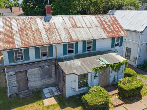 20 W Lockwood St, Middletown, DE 19709