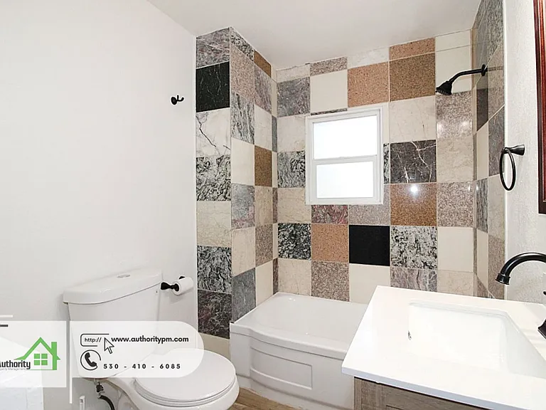 3210 Veda St — Photo 10