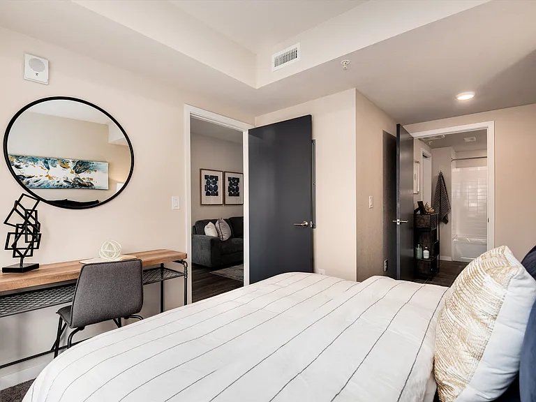 WestEdge Apartments — Photo 53