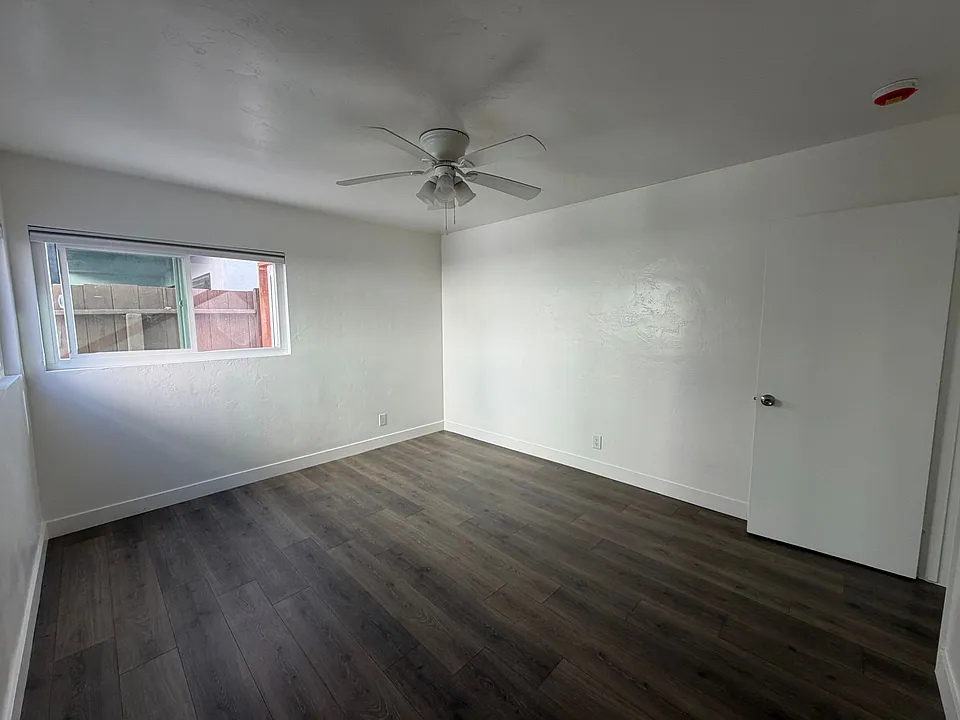 4217-4221 3rd Ave