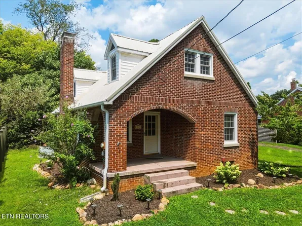 1207 Tapoco Ave, Maryville, TN 37801