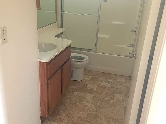 4th image of 28378 Encanto Dr APT E102