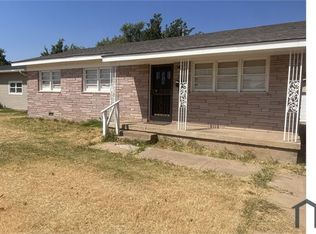 4608 S Rusk St, Amarillo, TX 79110