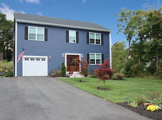 24 Loyola Rd, Meriden, CT 06451