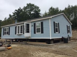 2 Kennedy Dr, Norway, ME 04268