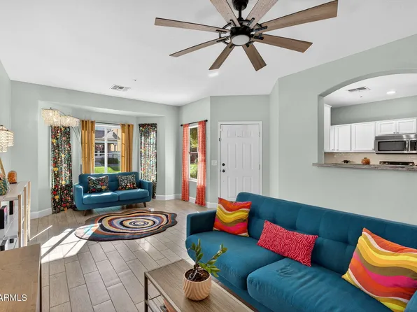 1317 S BANNING Street, Gilbert, AZ 85296