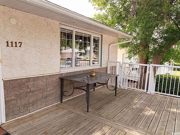 5th image of 1117 Campbell STREET