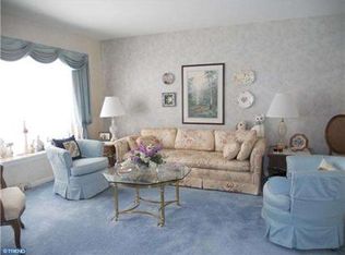 3157 Oak Rd, Huntingdon Valley, PA 19006