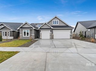 10939 W Lahinch Ln, Kuna, ID 83634