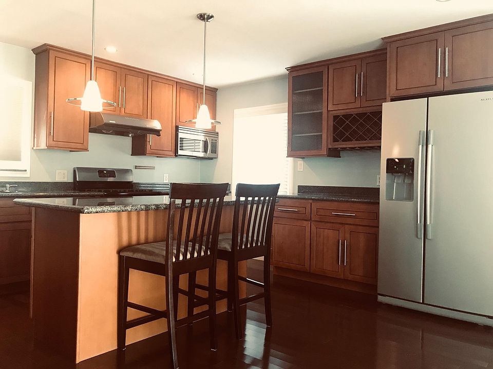 1st image of 974 Curtner Ave