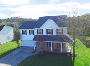 285 Woodsedge Rd, Knoxville, TN 37924