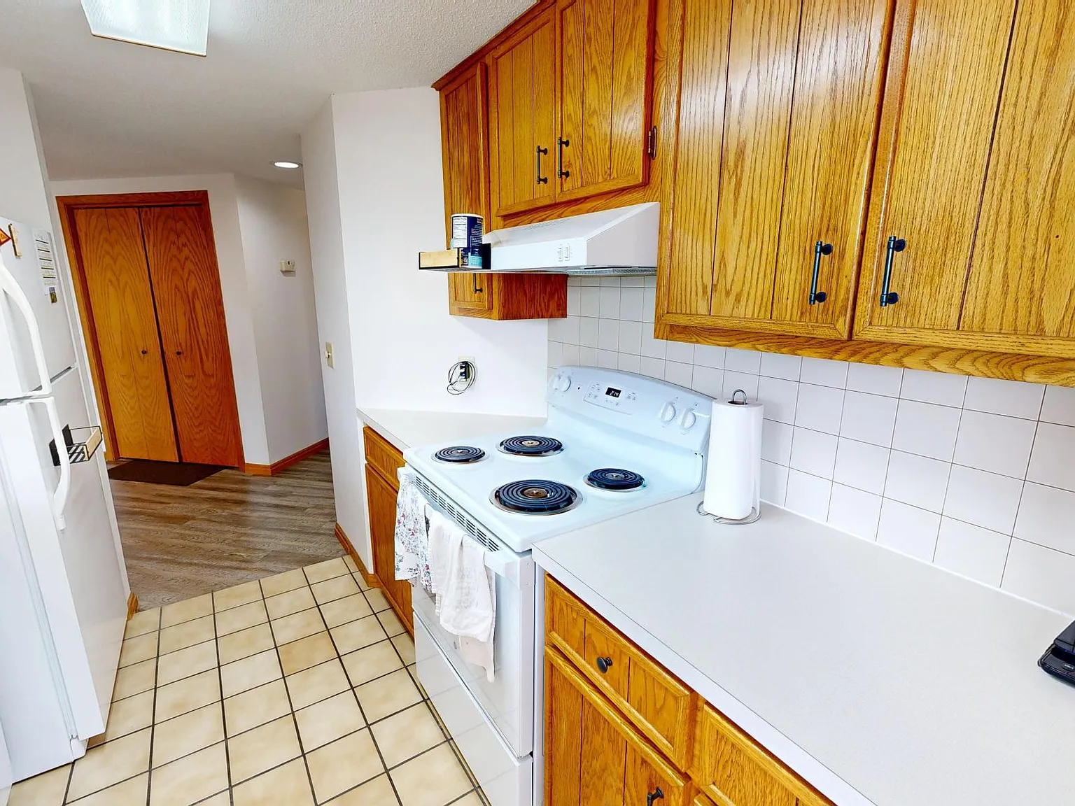 316 Becker Ave SW — Photo 3