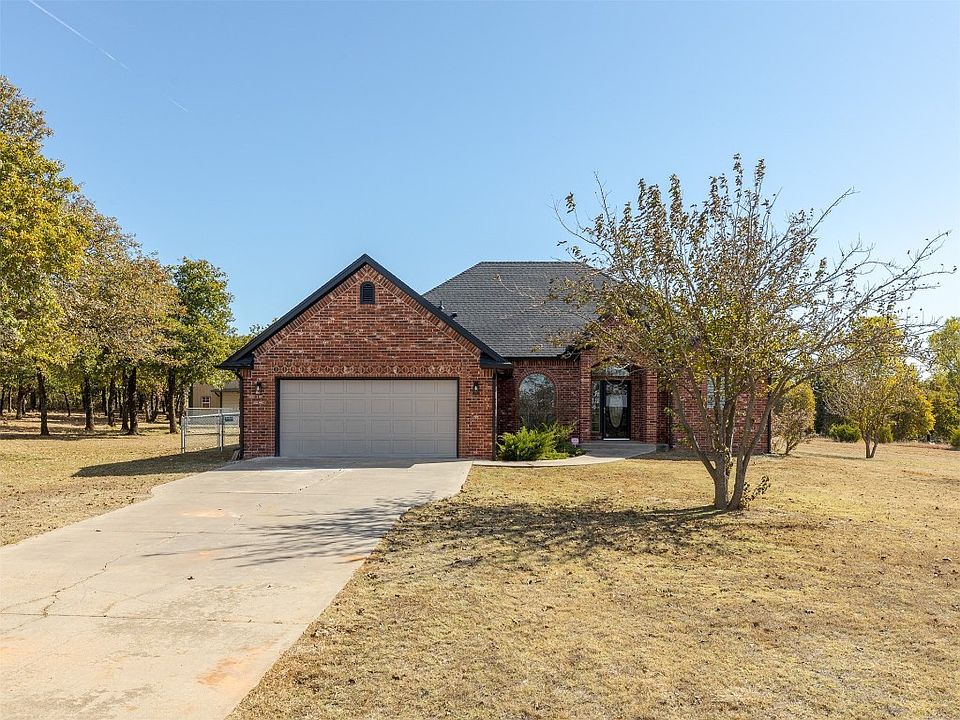 2120 Oak Ln, Blanchard, OK 73010 | Zillow