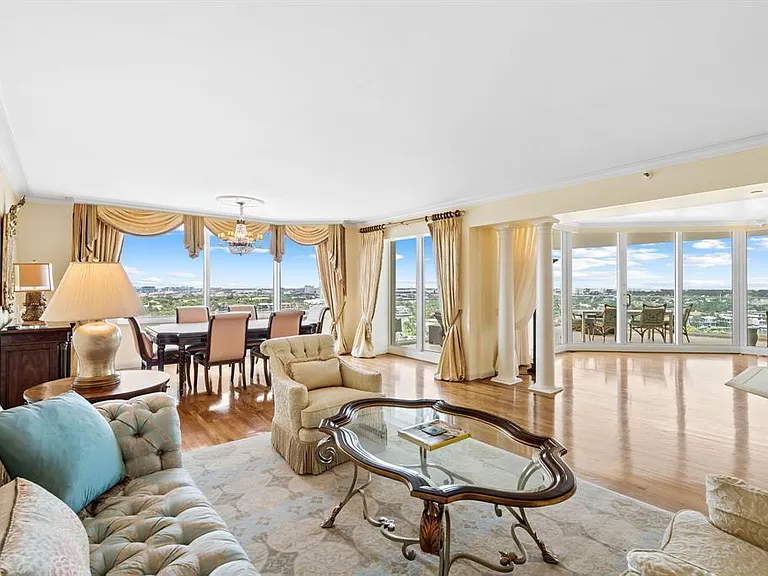3055 Harbor Dr #1603 — Photo 9