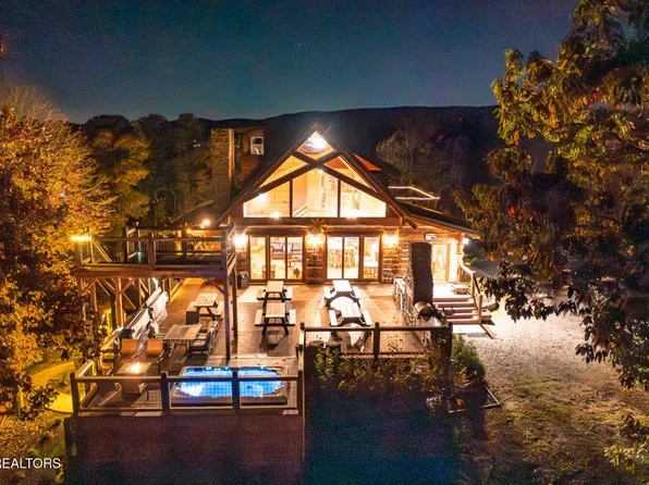 3309 Lonesome Pine Way, Sevierville, TN 37862
