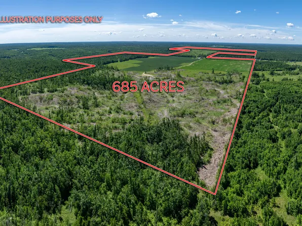 8888 Waters Rd, Johannesburg, MI 49751