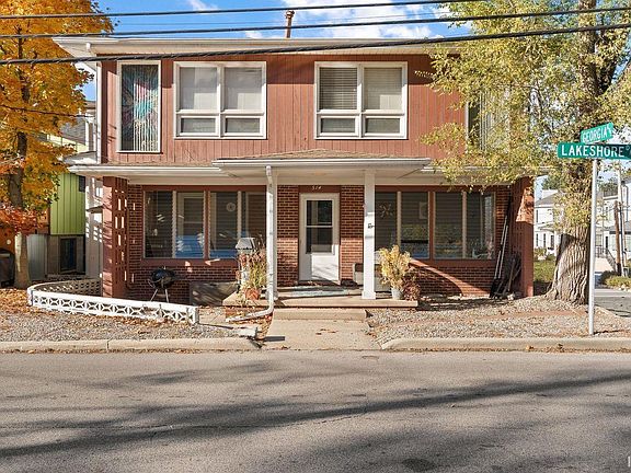 2nd image of 514 Lake Shore Dr