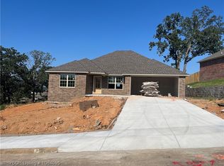 2001 Lisa Ln, Van Buren, AR 72956