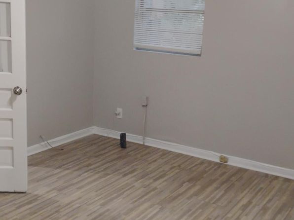 jacksonville-florida-154636371 picture