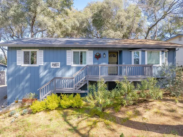 14277 Torrey Pines Dr, Auburn, CA 95602