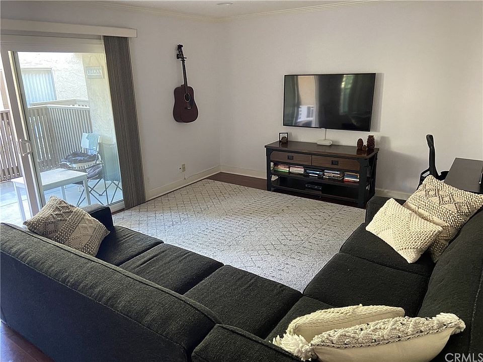 1st image of 3076 Via Alicante Unit I