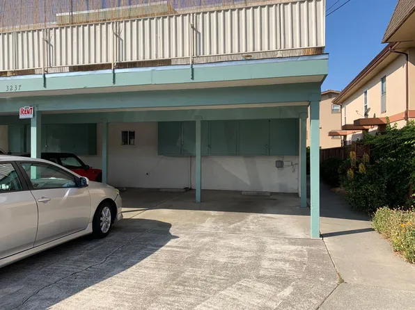 3237 Santa Clara Ave #B, El Cerrito, CA 94530
