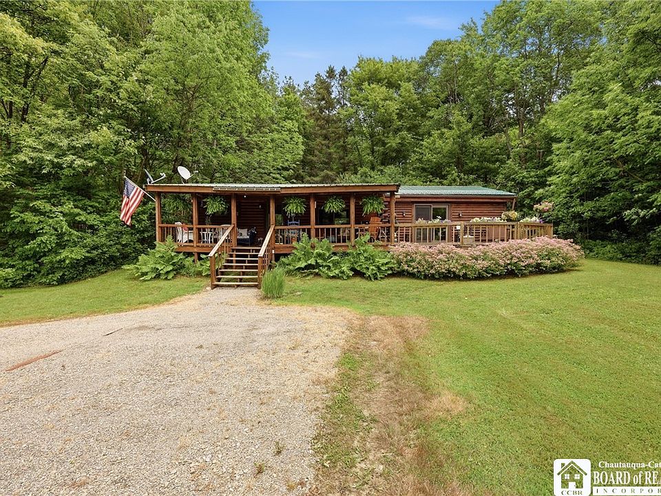 1st image of 7663 N Center Rd