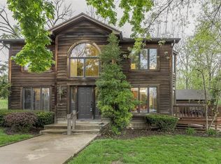 1114 W 48th St, Kansas City, MO 64112