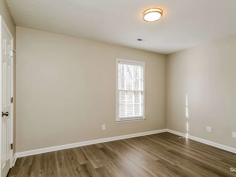 1 Spring Oak Dr — Photo 9